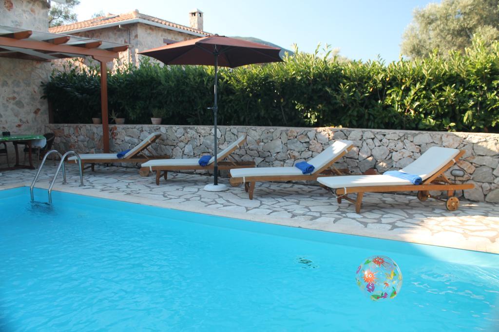 Dioni Sivota (Lefkada)